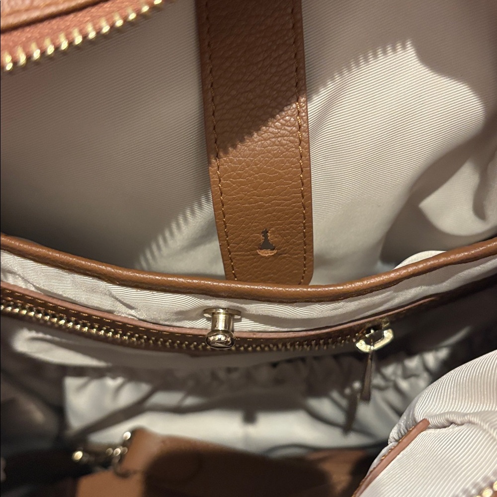 Mina Baie Tan Leather Women's Bag - Picture 6 of 12